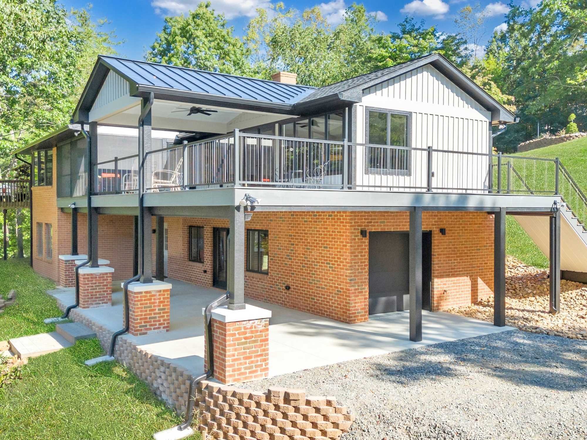 Detailed shot of both stories of the home addition by Grace Alon Builders Detailed shot of both stories of the home addition by Grace Alon Builders